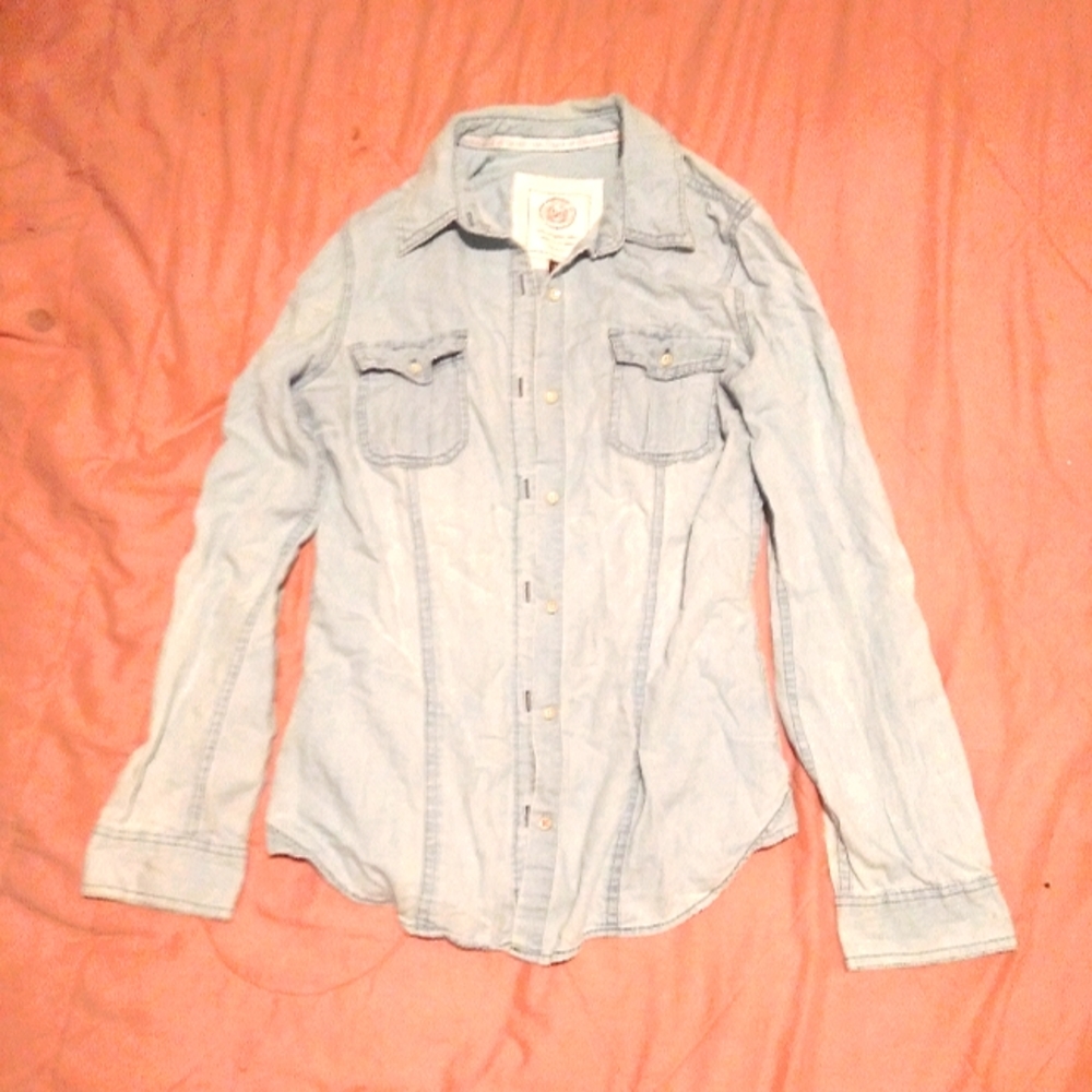 SO Long sleeve denim look alike button down
